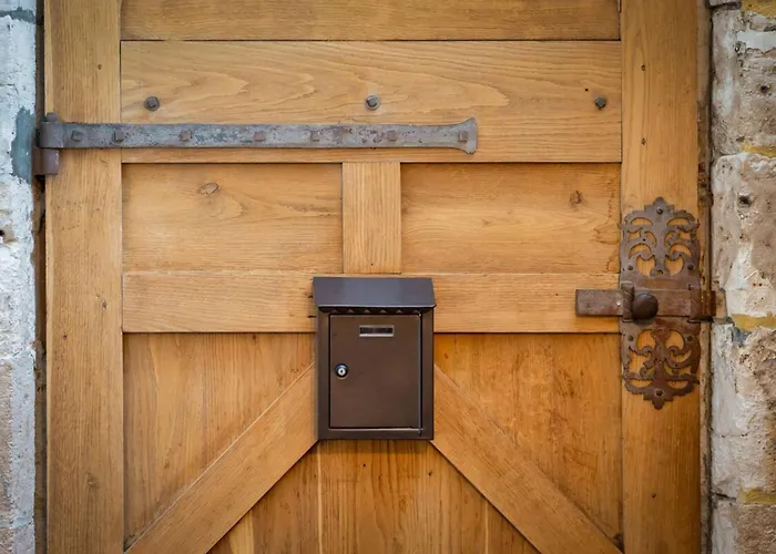 Les Loges Saint Eloi Somptueux F4 Pour 7 Personnes * Rouen